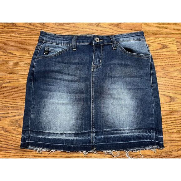 KanCan Dresses & Skirts - KanCan Mini Jean Skirt Raw Hem‎ Distressed Wash Blue Denim Womens Size 3